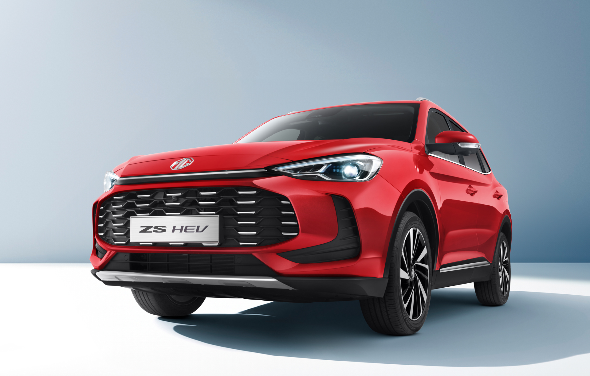 MG ZS HEV